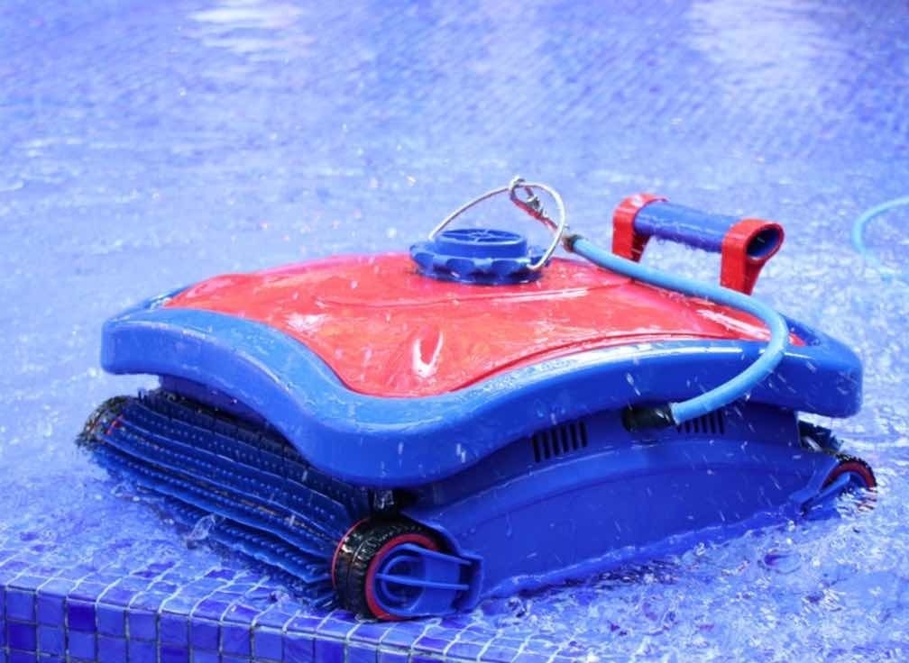 Robot Limpiador Autom?tico Para Piscinas Panda - Image 3
