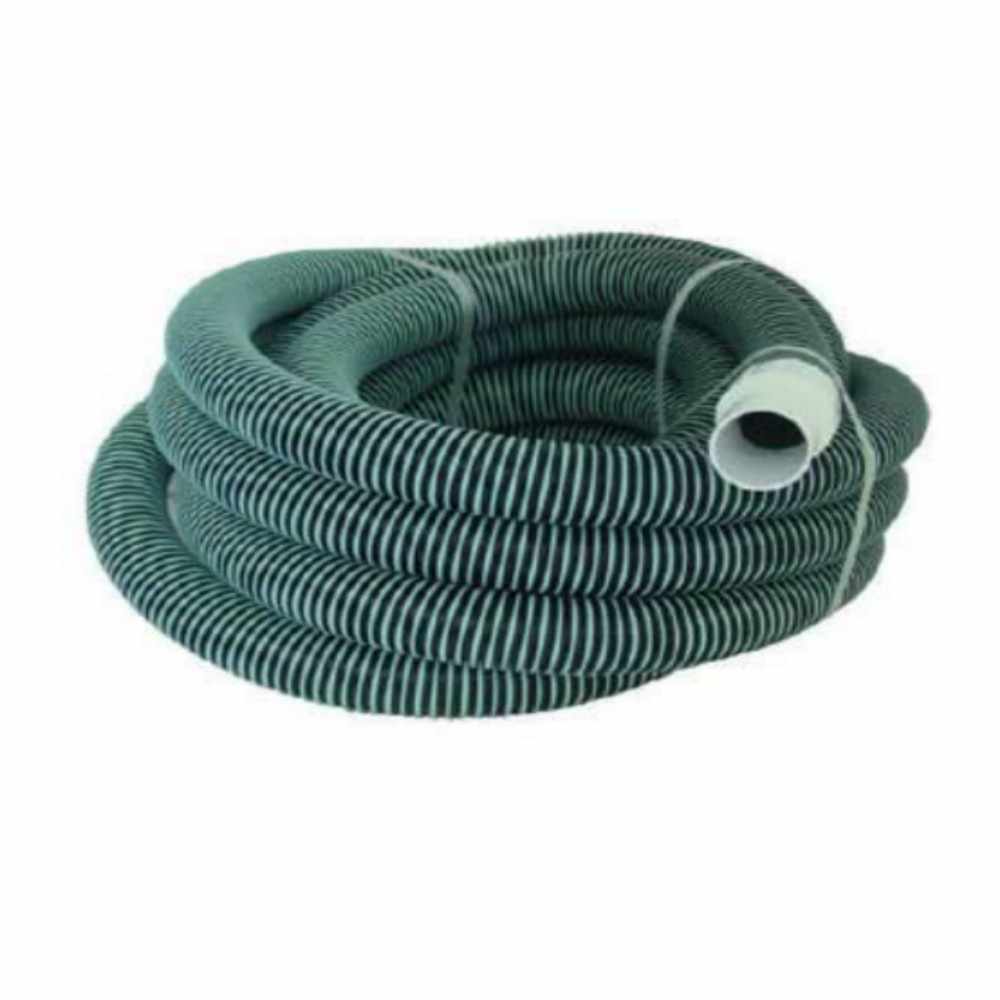Manguera flexible de 1.25" marca PANDA de 15 metros de largo con un extremo giratorio y el otro fijo